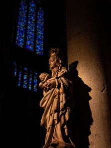 世界上最搞笑的雕像,世界上最搞笑的墓